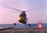 Standbild US Marine Corps UH 34D Hubschrauber Atlantik, 1962, aus Sekunde 35 historischem Filmmaterial Videoclip 65675024597