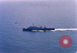 Standbild US Marine Corp UH 34D Hubschrauber Atlantik, 1962, aus Sekunde 9 historischem Filmmaterial Videoclip 65675024598