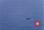 Standbild US Marine Corp UH 34D Hubschrauber Atlantik, 1962, aus Sekunde 21 historischem Filmmaterial Videoclip 65675024598