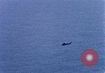 Standbild US Marine Corp UH 34D Hubschrauber Atlantik, 1962, aus Sekunde 24 historischem Filmmaterial Videoclip 65675024598