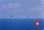 Standbild US Marine Corp UH 34D Hubschrauber Atlantik, 1962, aus Sekunde 41 historischem Filmmaterial Videoclip 65675024598