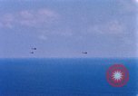 Standbild US Marine Corp UH 34D Hubschrauber Atlantik, 1962, aus Sekunde 42 historischem Filmmaterial Videoclip 65675024598