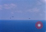 Standbild US Marine Corp UH 34D Hubschrauber Atlantik, 1962, aus Sekunde 46 historischem Filmmaterial Videoclip 65675024598