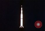 Immagine di Inizio degli anni sessanta e rappresentazione animata sbarco sulla luna United States USA, 1962, secondo 3 filmato di repertorio 65675024615
