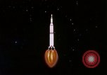 Immagine di Inizio degli anni sessanta e rappresentazione animata sbarco sulla luna United States USA, 1962, secondo 20 filmato di repertorio 65675024615