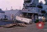 Immagine di Partenza di USS Dewey Norfolk Virginia USA, 1962, secondo 12 filmato di repertorio 65675024617