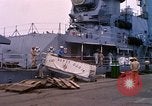 Immagine di Partenza di USS Dewey Norfolk Virginia USA, 1962, secondo 18 filmato di repertorio 65675024617