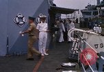 Immagine di Partenza di USS Dewey Norfolk Virginia USA, 1962, secondo 49 filmato di repertorio 65675024617