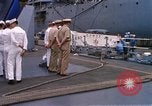 Immagine di Partenza di USS Dewey Norfolk Virginia USA, 1962, secondo 52 filmato di repertorio 65675024617