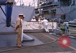 Immagine di Partenza di USS Dewey Norfolk Virginia USA, 1962, secondo 58 filmato di repertorio 65675024617
