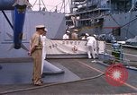 Immagine di Partenza di USS Dewey Norfolk Virginia USA, 1962, secondo 59 filmato di repertorio 65675024617