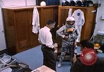 Standbild Astronaut John Glenn Cape Canaveral Florida USA, 1962, aus Sekunde 30 historischem Filmmaterial Videoclip 65675024624