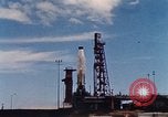 Standbild Mercury Atlas 8 Cape Canaveral Florida USA, 1962, aus Sekunde 52 historischem Filmmaterial Videoclip 65675024644