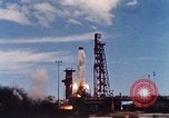 Standbild Mercury Atlas 8 Cape Canaveral Florida USA, 1962, aus Sekunde 61 historischem Filmmaterial Videoclip 65675024644