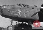 Standbild 321 Bombardierung Gruppe Capua Italien, 1943, aus Sekunde 5 historischem Filmmaterial Videoclip 65675024657