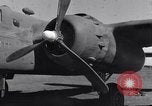 Standbild 321 Bombardierung Gruppe Capua Italien, 1943, aus Sekunde 16 historischem Filmmaterial Videoclip 65675024657