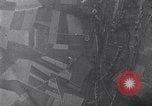 Standbild Mission über Enemy Territory Saint Paul Frankreich, 1943, aus Sekunde 19 historischem Filmmaterial Videoclip 65675024660