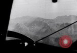 Standbild B 24 demoliert Attu Island Aleutian Inseln, 1943, aus Sekunde 38 historischem Filmmaterial Videoclip 65675024662