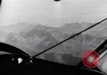 Standbild B 24 demoliert Attu Island Aleutian Inseln, 1943, aus Sekunde 40 historischem Filmmaterial Videoclip 65675024662