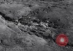 Standbild B 24 demoliert Attu Island Aleutian Inseln, 1943, aus Sekunde 62 historischem Filmmaterial Videoclip 65675024662