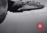 Standbild Bombardierung Cortone Italien, 1943, aus Sekunde 14 historischem Filmmaterial Videoclip 65675024664