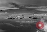 Immagine di Bombardamento Corleto Perticara Italia, 1943, secondo 9 filmato di repertorio 65675024666
