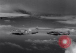 Immagine di Bombardamento Corleto Perticara Italia, 1943, secondo 10 filmato di repertorio 65675024666