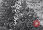Immagine di Bombardamento Corleto Perticara Italia, 1943, secondo 37 filmato di repertorio 65675024666