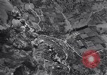 Immagine di Bombardamento Salerno Italia, 1943, secondo 7 filmato di repertorio 65675024667