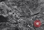 Immagine di Bombardamento Salerno Italia, 1943, secondo 8 filmato di repertorio 65675024667