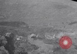 Standbild Bombardierung Italien, 1943, aus Sekunde 17 historischem Filmmaterial Videoclip 65675024670