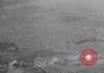 Standbild Bombardierung Italien, 1943, aus Sekunde 39 historischem Filmmaterial Videoclip 65675024670