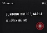 Immagine di Il bombardamento di bridge Capua Italia, 1943, secondo 5 filmato di repertorio 65675024674
