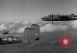 Immagine di Il bombardamento di bridge Capua Italia, 1943, secondo 11 filmato di repertorio 65675024674