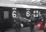 Image des prisonniers de guerre Royaume-Uni, 1943, de la seconde 20 séquences d'archives historiques vidéo 65675024680