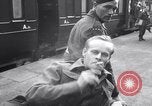 Image des prisonniers de guerre Royaume-Uni, 1943, de la seconde 46 séquences d'archives historiques vidéo 65675024680