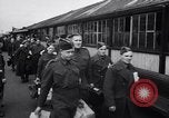 Image des prisonniers de guerre Royaume-Uni, 1943, de la seconde 19 séquences d'archives historiques vidéo 65675024681