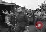 Image des prisonniers de guerre Royaume-Uni, 1943, de la seconde 42 séquences d'archives historiques vidéo 65675024681