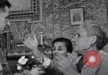 Image Catholic grâce indiquant le jour Capua Italie, 1943, de la seconde 24 séquences d'archives historiques vidéo 65675024683