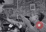 Image Catholic grâce indiquant le jour Capua Italie, 1943, de la seconde 25 séquences d'archives historiques vidéo 65675024683