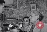 Image Catholic grâce indiquant le jour Capua Italie, 1943, de la seconde 29 séquences d'archives historiques vidéo 65675024683