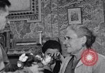 Image Catholic grâce indiquant le jour Capua Italie, 1943, de la seconde 31 séquences d'archives historiques vidéo 65675024683
