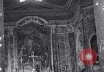 Image Catholic grâce indiquant le jour Capua Italie, 1943, de la seconde 50 séquences d'archives historiques vidéo 65675024683