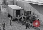 Image thanksgiving dindes Capua Italie, 1943, de la seconde 1 séquences d'archives historiques vidéo 65675024684