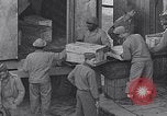 Image thanksgiving dindes Capua Italie, 1943, de la seconde 28 séquences d'archives historiques vidéo 65675024684