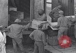 Image thanksgiving dindes Capua Italie, 1943, de la seconde 33 séquences d'archives historiques vidéo 65675024684