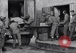 Image thanksgiving dindes Capua Italie, 1943, de la seconde 39 séquences d'archives historiques vidéo 65675024684