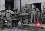 Image thanksgiving dindes Capua Italie, 1943, de la seconde 43 séquences d'archives historiques vidéo 65675024684