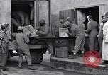 Image thanksgiving dindes Capua Italie, 1943, de la seconde 47 séquences d'archives historiques vidéo 65675024684