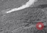 Image position pistolet Mignano Italie, 1943, de la seconde 23 séquences d'archives historiques vidéo 65675024686